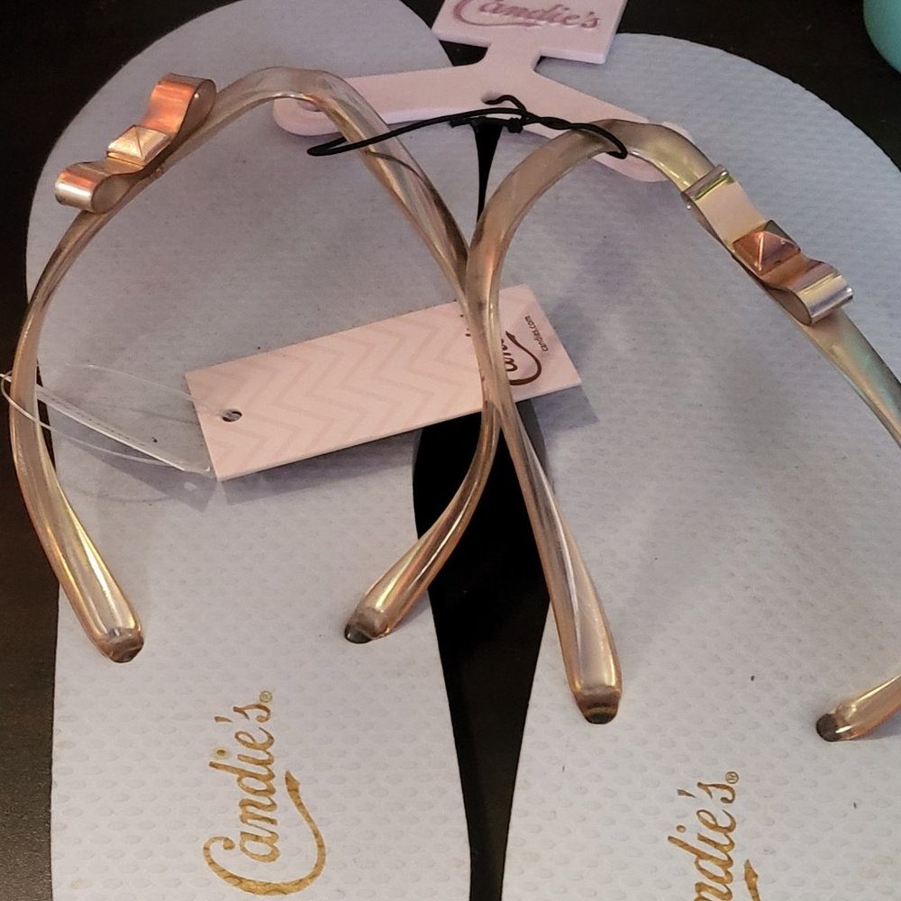 Women's size 9-10 Candie's Sandals